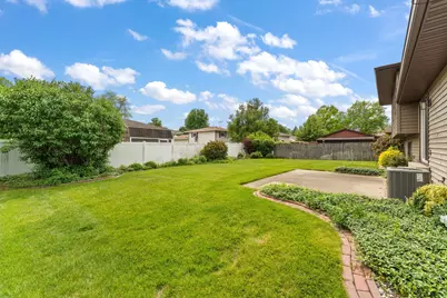 1225 Willow Lane, Schererville, IN 46375 - Photo 29