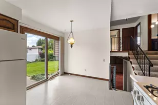 1225 Willow Ln, Schererville, IN 46375 - Photo 7