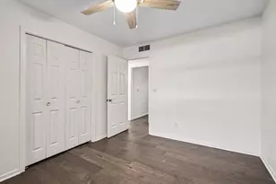 6136 Canary Ave, Portage, IN 46368 - Photo 11