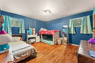 115 N George St, Medaryville, IN 47957 - Photo 17