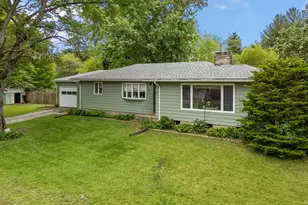 115 N George St, Medaryville, IN 47957 - Photo 5