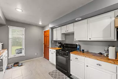 115 N George Street, Medaryville, IN 47957 - Photo 9