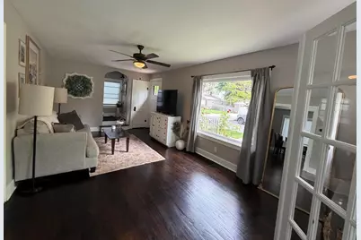 601 Garfield Avenue, Valparaiso, IN 46383 - Photo 9