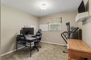 5531 Morehouse Ct, Portage, IN 46368 - Photo 9
