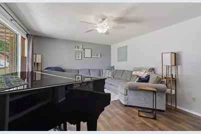5531 Morehouse Court, Portage, IN 46368 - Photo 3