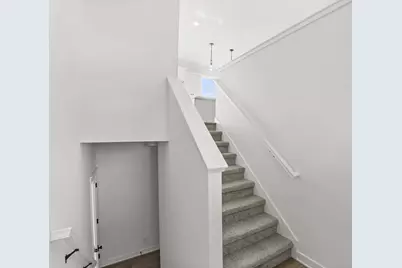 543 Scenic View Avenue, Valparaiso, IN 46385 - Photo 7
