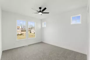 543 Scenic View Ave, Valparaiso, IN 46385 - Photo 21