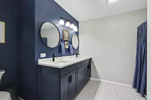 2752 Sunswept Ct, Valparaiso, IN 46383 - Photo 15