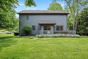2752 Sunswept Ct, Valparaiso, IN 46383 - Photo 27