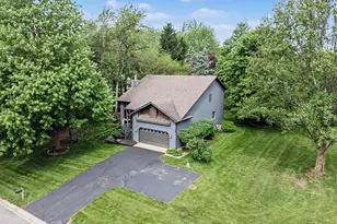2752 Sunswept Ct, Valparaiso, IN 46383 - Photo 31