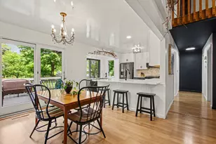 2752 Sunswept Ct, Valparaiso, IN 46383 - Photo 7