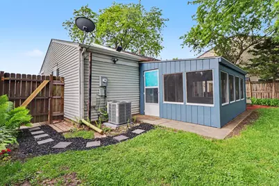 1140 W 59th Place, Merrillville, IN 46410 - Photo 27