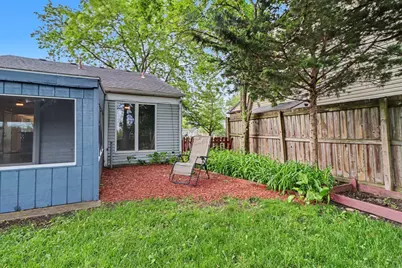 1140 W 59th Place, Merrillville, IN 46410 - Photo 25