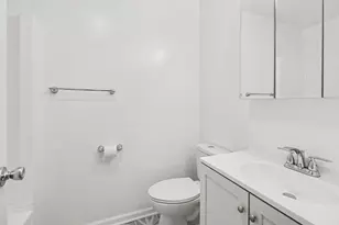 1140 W 59th Pl, Merrillville, IN 46410 - Photo 11