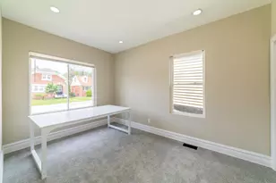 2395 Jefferson St, Gary, IN 46407 - Photo 9