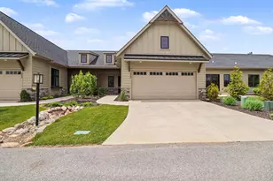 1907 E Woodglen Cir, Valparaiso, IN 46383 - Photo 1