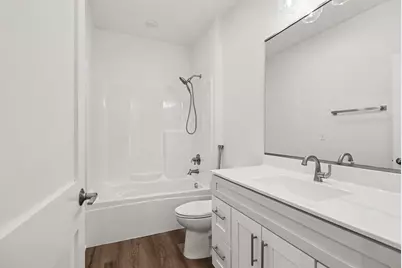 1907 E Woodglen Circle, Valparaiso, IN 46383 - Photo 11