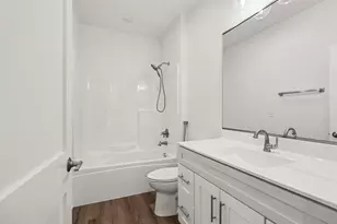 1907 E Woodglen Cir, Valparaiso, IN 46383 - Photo 15