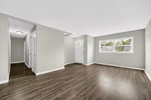4310 E 12th Pl, Gary, IN 46403 - Photo 7