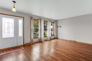 3502 42nd St, Highland, IN 46322 - Photo 3
