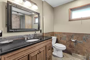 3502 42nd St, Highland, IN 46322 - Photo 15