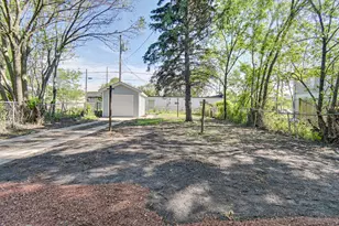 1965 W 10th Pl, Gary, IN 46404 - Photo 21