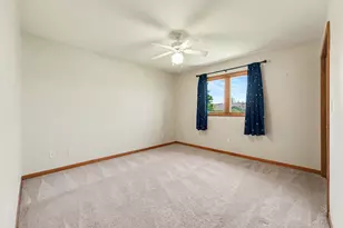 732 Sunflower Ln, Dyer, IN 46311 - Photo 7
