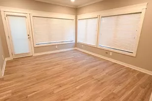 10531 Ontario Dr, Crown Point, IN 46307 - Photo 9
