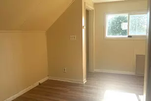 4935 Baring Ave, East Chicago, IN 46312 - Photo 9