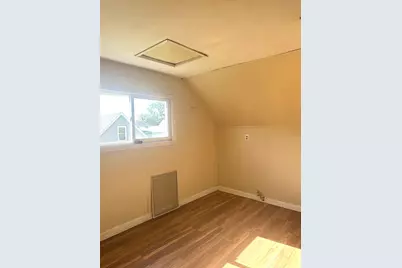 4935 Baring Avenue, East Chicago, IN 46312 - Photo 11