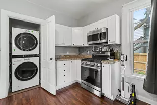 215 G St, La Porte, IN 46350 - Photo 11