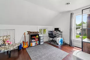 215 G St, La Porte, IN 46350 - Photo 17