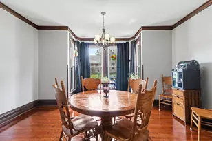215 G St, La Porte, IN 46350 - Photo 9