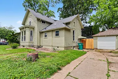 215 G Street, La Porte, IN 46350 - Photo 3