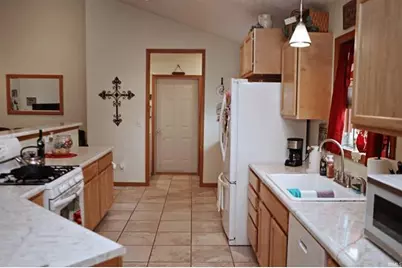 5233 S 325 E, Star City, IN 46985 - Photo 7