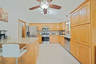 7019 Forest Ridge Dr, Schererville, IN 46375 - Photo 7