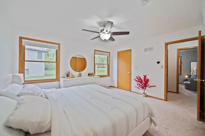 7019 Forest Ridge Drive, Schererville, IN 46375 - Photo 13
