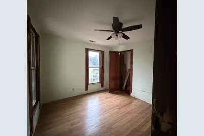 236 N Vine Street, Muncie, IN 47305 - Photo 5