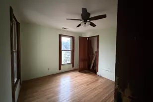 236 N Vine St, Muncie, IN 47305 - Photo 5