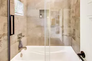2501 Pennington Pl, Valparaiso, IN 46383 - Photo 43