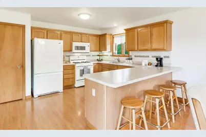 12260 W 83rd Place, Saint John, IN 46373 - Photo 9