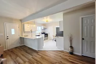 4488 Madison St, Gary, IN 46408 - Photo 7