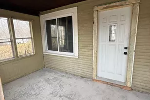 519 Union St, Michigan City, IN 46360 - Photo 3