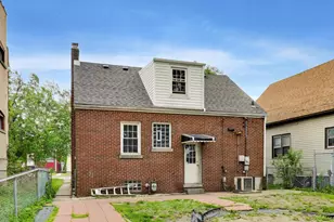 1315 Hoffman St, Hammond, IN 46327 - Photo 17
