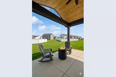 9765 Beacon Pointe Lane, Cedar Lake, IN 46303 - Photo 25