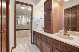 2023 Dorchester Ln, Schererville, IN 46375 - Photo 15