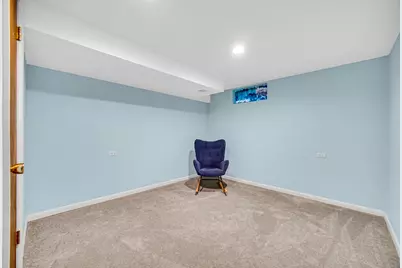 519 Hickory Lane, Munster, IN 46321 - Photo 17