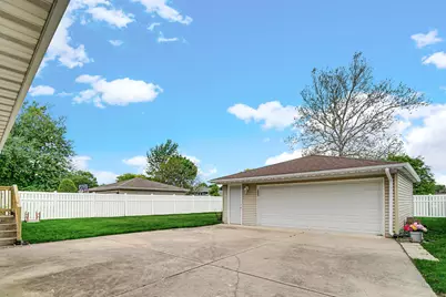 519 Hickory Lane, Munster, IN 46321 - Photo 19