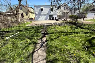 3809 Catalpa St, East Chicago, IN 46312 - Photo 5