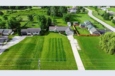 740 W 275 S, Hebron, IN 46341 - Photo 35